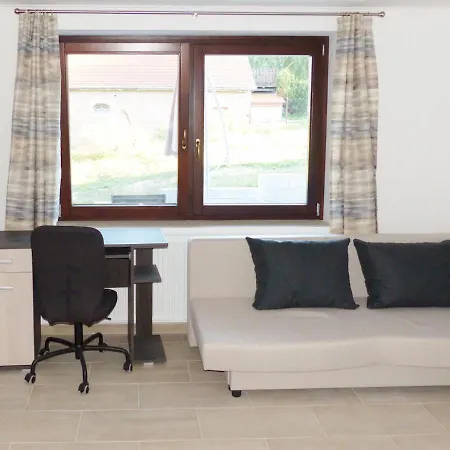 Guest House Magyarlukafa بيت للعطل