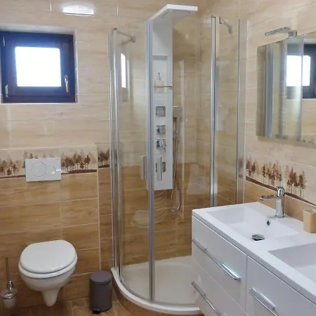 Holiday home Guest House Magyarlukafa