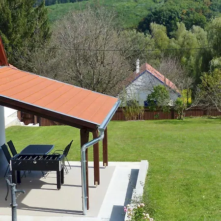 Guest House Magyarlukafa